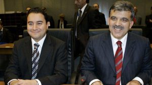 "Abdullah Gül ile sürekli görüşüyoruz" diyen Babacan, adaylık tartışmalarına noktayı koydu