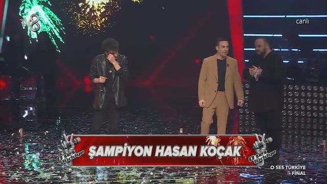 O Ses Türkiye'de şampiyon olarak ödülün sahibi olan Hasan Koçak, konuşmasında herkesi duygulandırdı